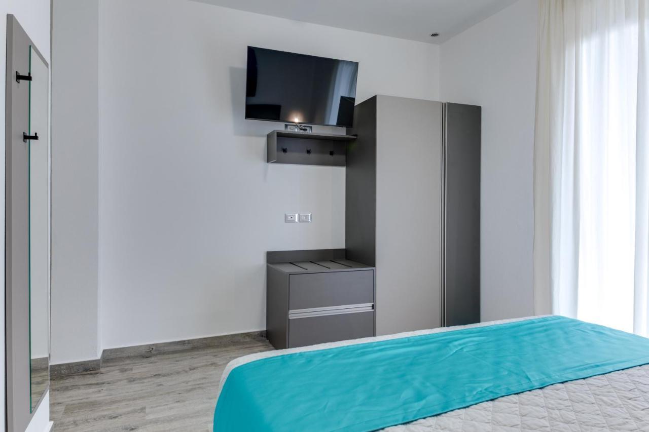 Elegance - Siroli Collection Aparthotel Cervia