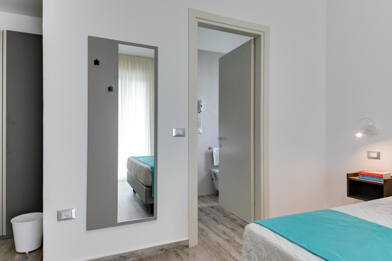Aparthotel Elegance - Siroli Collection