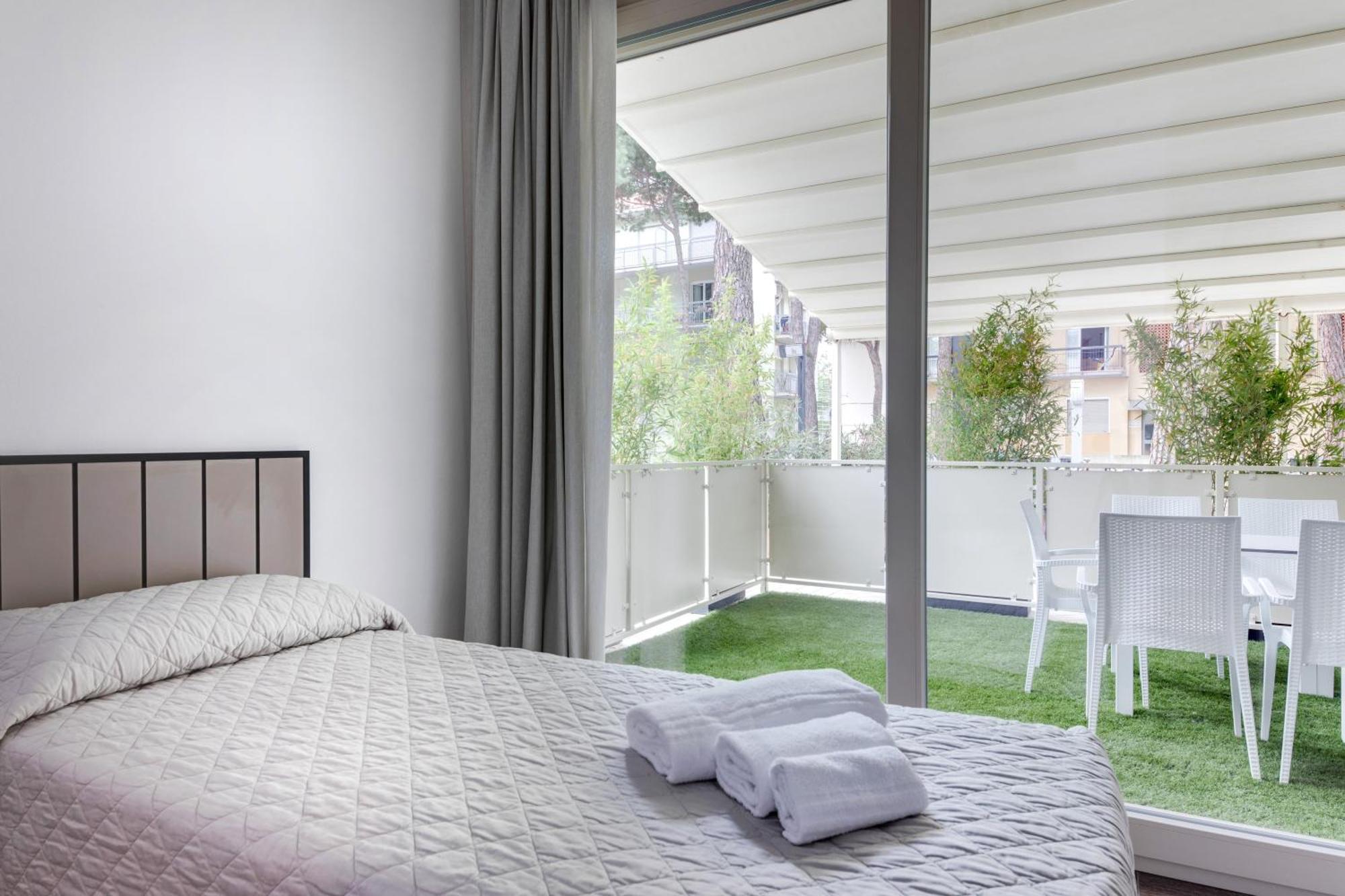 Elegance - Siroli Collection Aparthotel Cervia